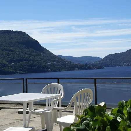 With 2 Bedrooms A Large Terrace With Magnificent View Of The Lake * Pognana Lario