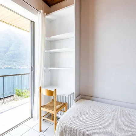 With 2 Bedrooms A Large Terrace With Magnificent View Of The Lake