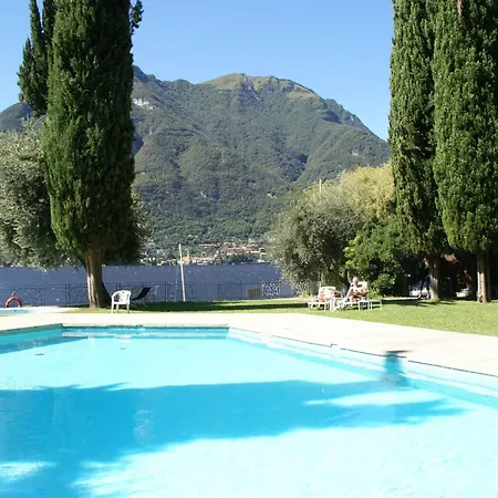 With 2 Bedrooms A Large Terrace With Magnificent View Of The Lake Pognana Lario