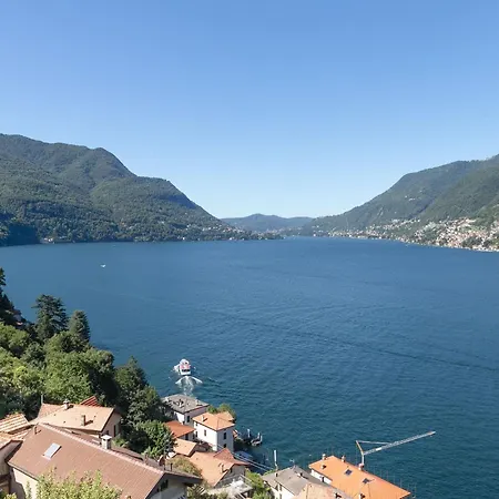 Apartment With 2 Bedrooms A Large Terrace With Magnificent View Of The Lake *