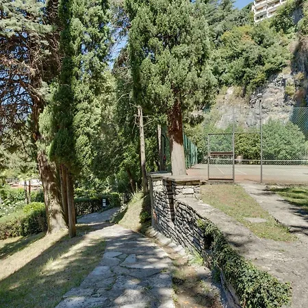 With 2 Bedrooms A Large Terrace With Magnificent View Of The Lake * Pognana Lario